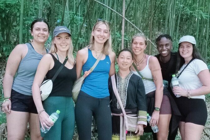 Sapa 1 day trek with local guide to the village by Comlam - FAQ