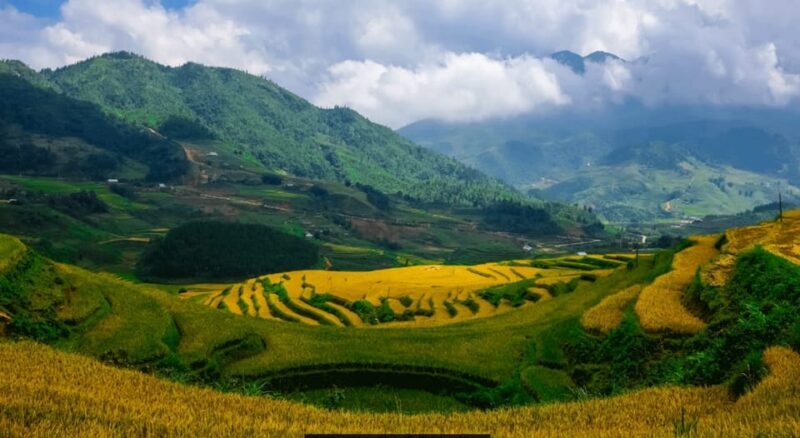 SaPa: 2-Day Villages,Rice Fields, Love Waterfall Hiking Tour - The Authenticity and Local Flavor