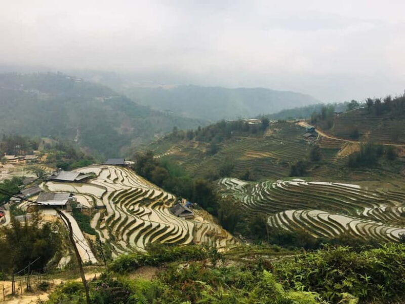 Sapa Trekking Guide Francophone 2 days  1 night - Key Points