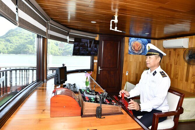 Sapphire Cruise 3 Days Tour into Halong Bay (2 Nights on Boat ) - Key Points