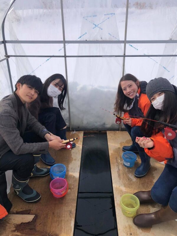 Sapporo Half-Day Smelt Fishing Experience with Transfers - Tempura, udon, and a local sake taste