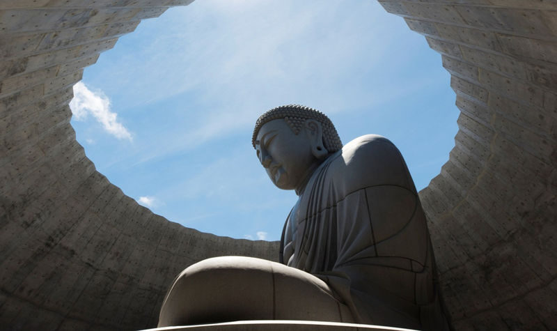 Sapporo Hill of the Buddha & Jozankei Full-Day Tour with Guide - What the price buys you