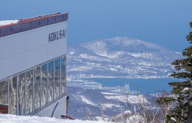 Sapporo Kokusai Ski Resort One-Day Tour (Includes round-trip transfer from Sapporo city, ski equipment rental, and optional ski lessons) - Is this the right ski day for you?