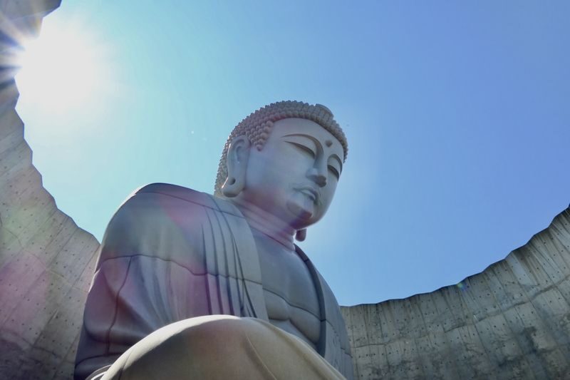 Sapporo Moai Statues & Shiroi Koibito Park Day Trip - A day of contrasts, from Moai statues to chocolate