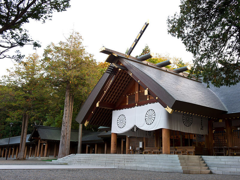 Sapporo Moai Statues & Shiroi Koibito Park Day Trip - Should you book it?