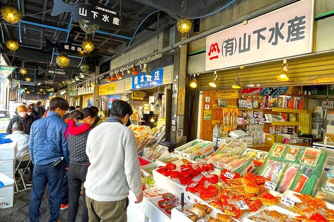 Sapporo: Nijo Market Guided Tour with Seafood Meal - Key Points