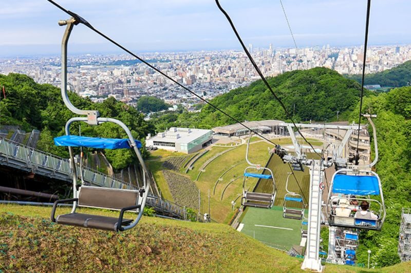 Sapporo Okurayama & Hitsujigaoka Half-Day Bus Tour - Hitsujigaoka: the other half of the route
