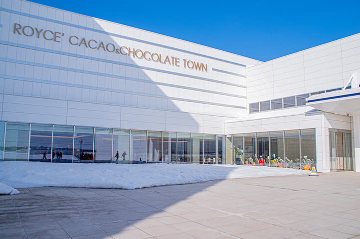 Sapporo ROYCECHOCOLATE TOWN & Mt. Moiwa& Central Wholesale Market - Royce’s chocolate works best as a choose-your-own stop