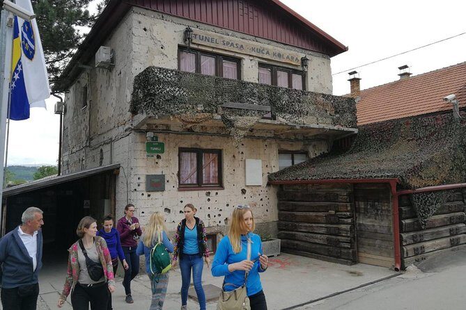 Sarajevo 1425 days under the siege - War Tour - FAQ