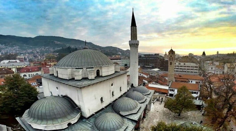 Sarajevo: Old Town Walking Tour with Local Guide - Who Should Take This Tour?