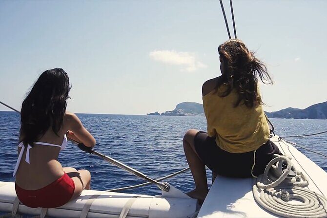 Saranda Catamaran VIP to Krorez and Kakome Beach with Lunch - An In-Depth Look at the Saranda Catamaran Tour