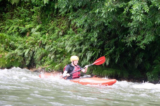 Sarapiquí River Jungle Kayak Tour - Who is this tour best suited for?