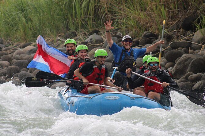 Sarapiquí River Rafting Tour  Class IIIII Near Arenal - What Makes the Guides Special?