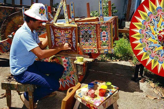 Sarchi Oxcarts & Souvenirs Shopping. Private Tour - Who Is This Tour Best For?