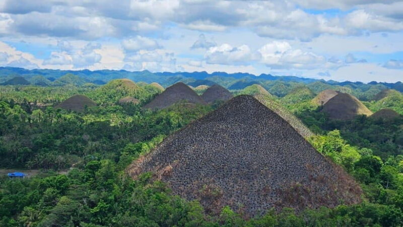 Sardines, chocolate hills, tarsiers, ATV,floating restaurant - Discover Bohol in a Day: Sardines, Chocolate Hills, Tarsiers, ATV, and Floating Restaurant