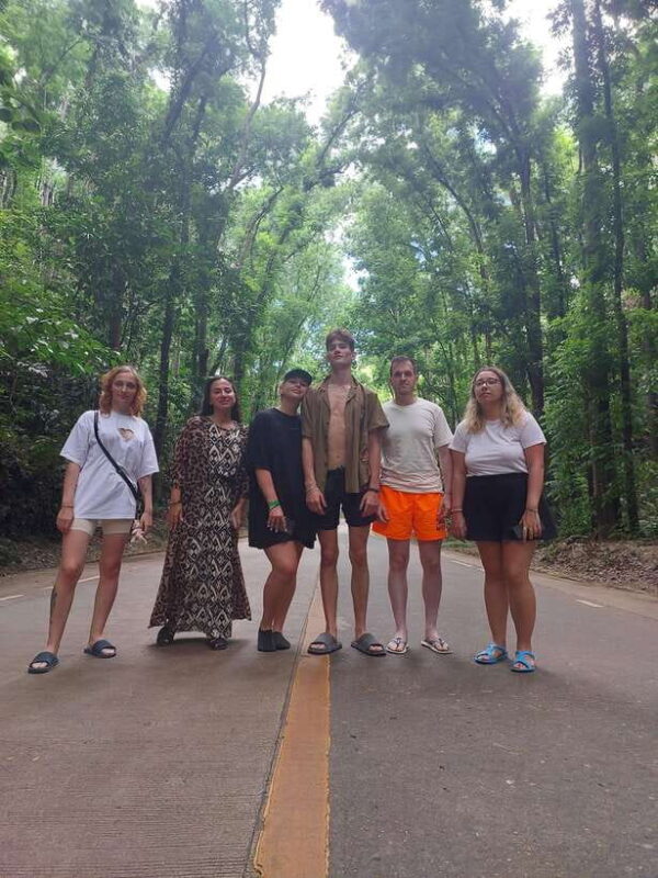 Sardines, chocolate hills, tarsiers, ATV,floating restaurant - Who Will Enjoy This Tour?