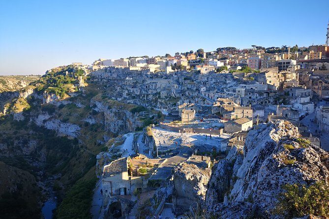 Sassi Walking Tour: between history and culture - In-Depth Review: Discovering the Sassi with a Local Guide