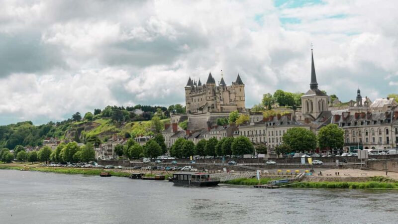 Saumur Private Walking Tour - Exploring Saumur: A Private Walking Tour That Combines History and Charm