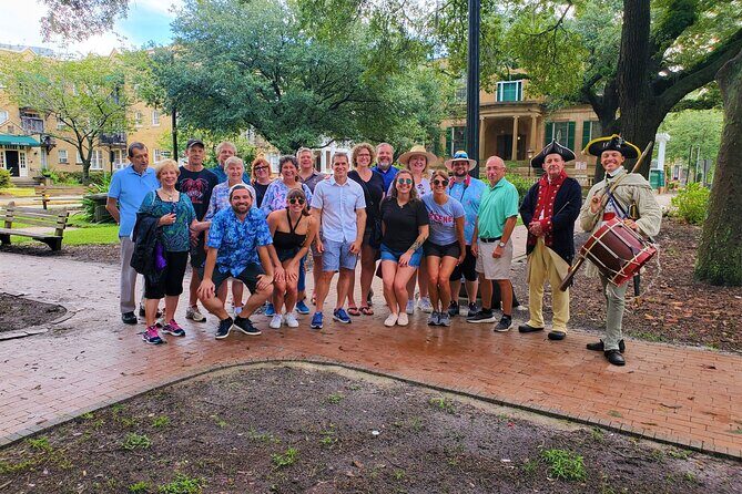 Savannah Historic District Tour by The Wandering Historians - Authentic Experience for History Lovers