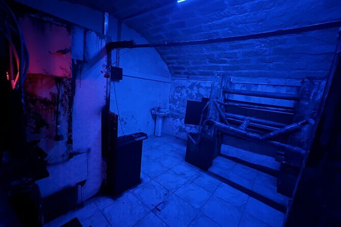 Saw2 vs Squid Game - Escape Game Montpellier - Introduction: A Unique Escape Room in Montpellier