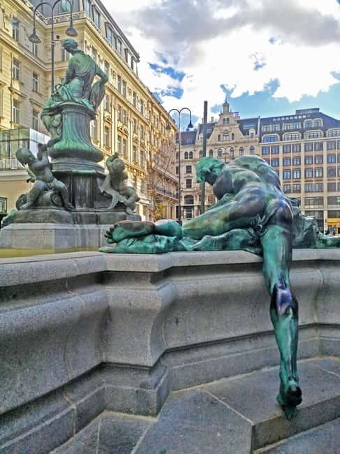 Scandals, affaires & anecdotes in Vienna - Experience Vienna’s Hidden Stories with a Scandalous Tour