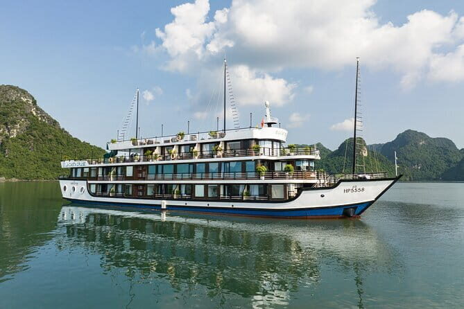 Scarlet Pearl Cruise  5 Star Luxury Halong Bay Cruise 2 Days - FAQ