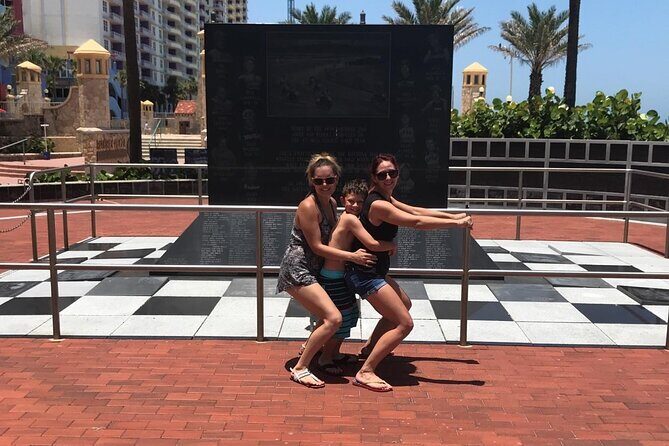 Scavenger Hunt Adventure in Dowtown Las Vegas - Scavenger Hunt Adventure in Downtown Las Vegas: A Practical Guide