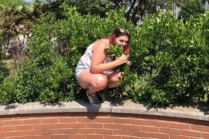 Scavenger Hunt in Gatlinburg by Zombie Scavengers - A Walkthrough of the Zombie Scavengers Experience in Gatlinburg