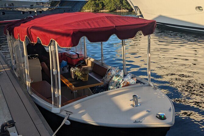 Scenic Boat Tour on Fort Lauderdales Riverside - Who Should Consider This Experience?