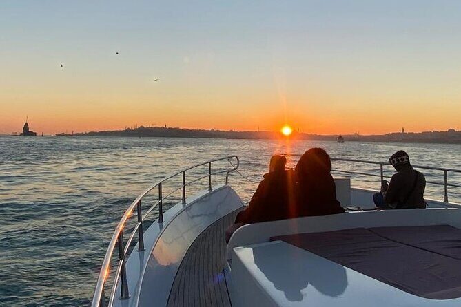 Scenic Bosphorus Sunset Cruise  2.5 Hours of Luxury & Views - FAQ