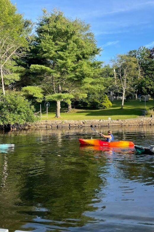 Scenic Sebago Lake Historical Tour - Scenic Sebago Lake Historical Tour: A Refreshing Kayak Adventure in Maine