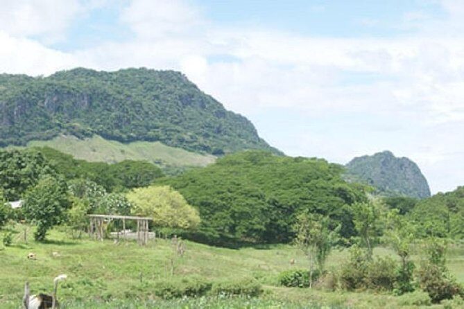 Scenic Sigatoka Valley Drive, Fijian Pottery Village, Local School & Sand Dunes - Discover the Heart of Fiji: Sigatoka Valley, Pottery, and Sand Dunes