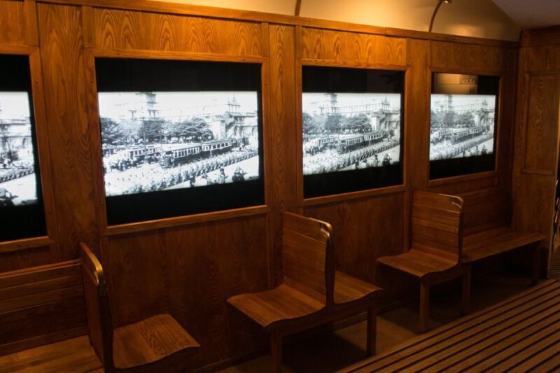 Schindler's Factory and Jewish Ghetto Guided Tour - A Closer Look at the Tour Experience