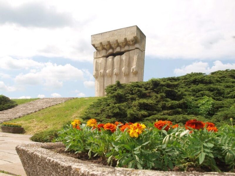 Schindler's Factory, Ghetto and Plaszow Camp Guided Tour - A Closer Look at the Tour Itself