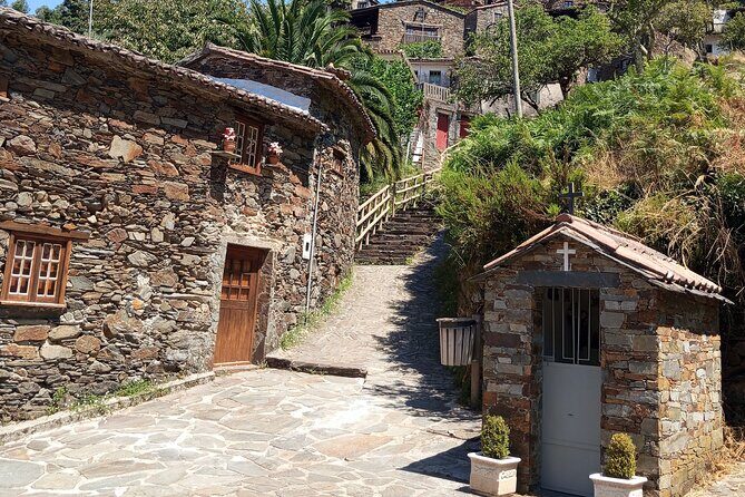 Schist Villages and Medieval Castles Tour - FAQ