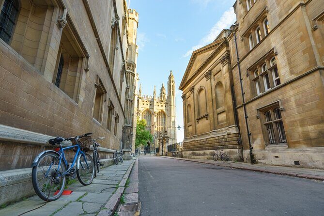 Scholars & Secrets of Cambridge: Self-Guided Puzzle Adventure - Authenticity and Experience