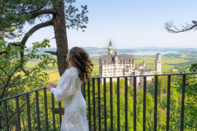 Schwangau: Private Photoshoot at Neuschwanstein Castle - Schwangau: Private Photoshoot at Neuschwanstein Castle