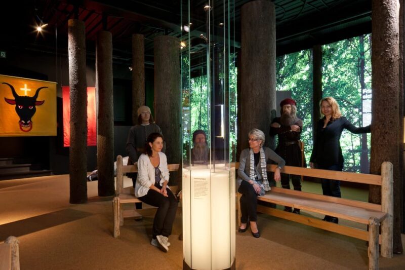 Schwyz: Museum-Ticket Forum of Swiss History Schwyz - Discovering Swiss Heritage at the Museum of Swiss History in Schwyz
