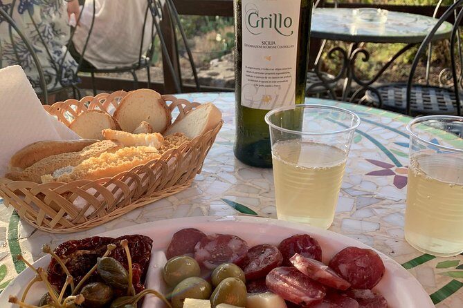 Sciara del Fuoco from the sea with an aperitivo to Ginostra, boat tour - An In-Depth Look at the Stromboli Boat Tour