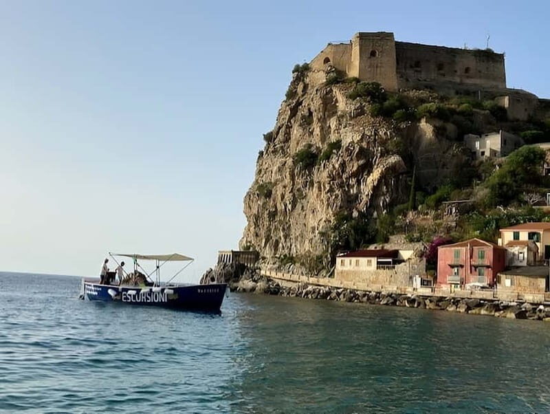 Scilla Aperitivo al tramonto in barca - An In-Depth Look at the Scilla Sunset Boat Tour