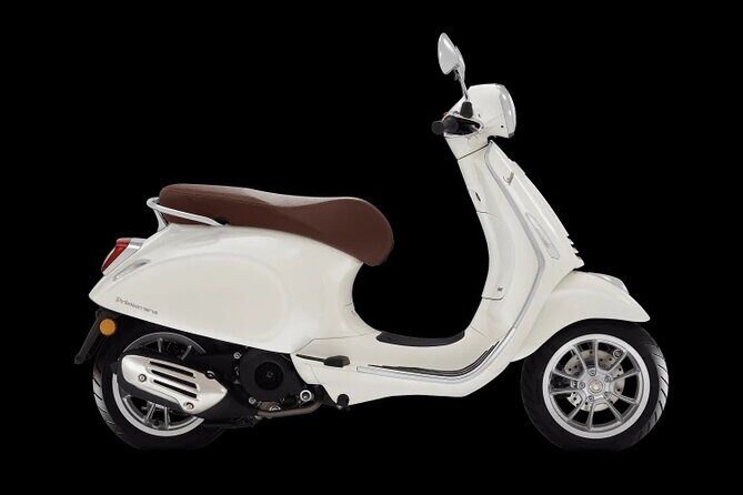 Scooter Rental Vespa Primavera 125cc from Sorrento - Key Points