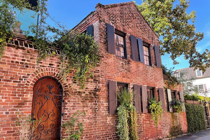 Scottish and Irish Connection Charleston Heritage Walking Tour - Key Points