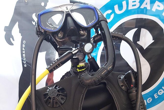 Scuba Diving in Lanzarote (for certified divers only) - Key Points