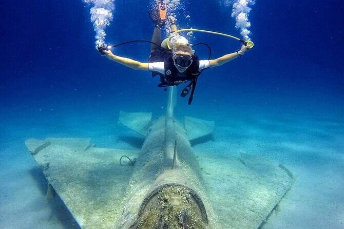 Scuba Diving in MIG-21 wreck - Scuba Diving in MIG-21 Wreck: An Authentic Albanian Underwater Adventure