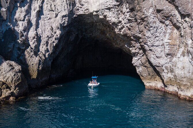 Sea Cave Adventures in the Coromandel - Who Will Love This Tour?