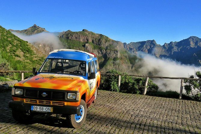 Sea Cliff & mountains Private 4x4 tour - A Deep Dive into the Madeira 4x4 Adventure
