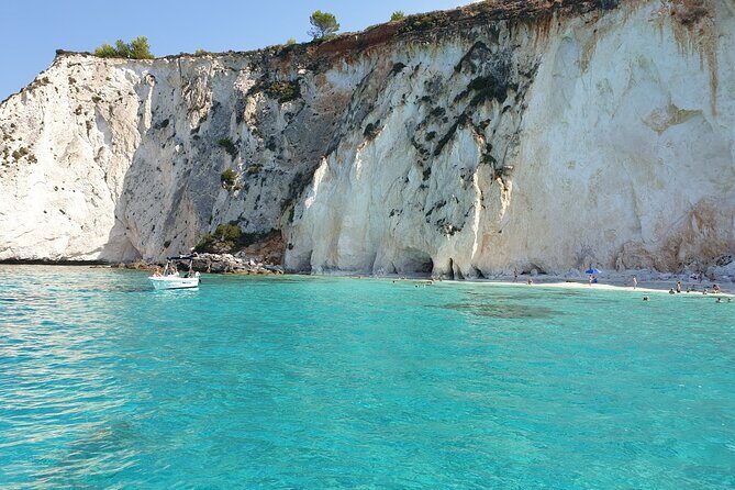 Sea Kayaking Experience From Argostoli - Who Should Consider This Experience?