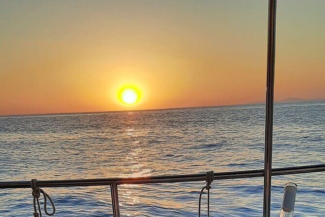 Sea Sunset Tour in the Bay of Naousa - Paros - Experience the Magic of the Sea Sunset Tour in Naoussa Bay, Paros