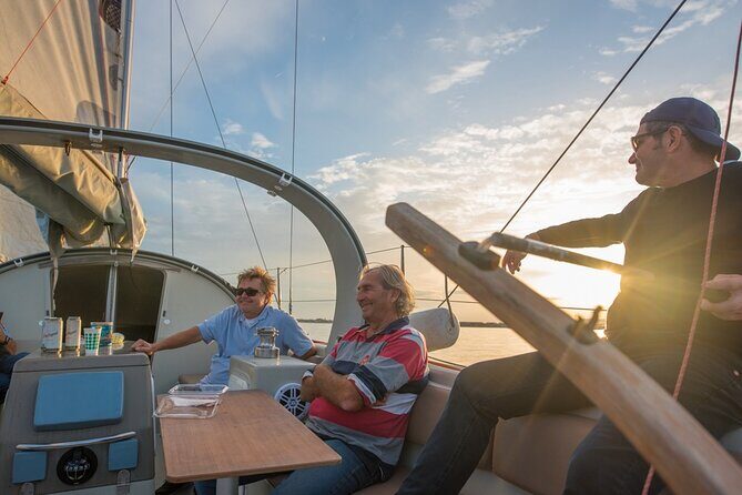 Sea trip in a fast and comfortable sailboat in Leucate: privatization 1/2d - An Authentic Day at Sea: Sailing Leucate in Style