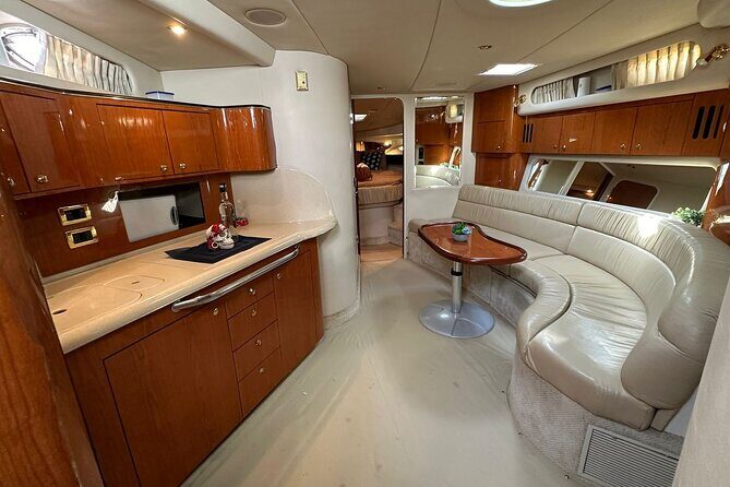 SeaRay 43ft Isla Mujeres, Snorkelling and more!! - FAQ